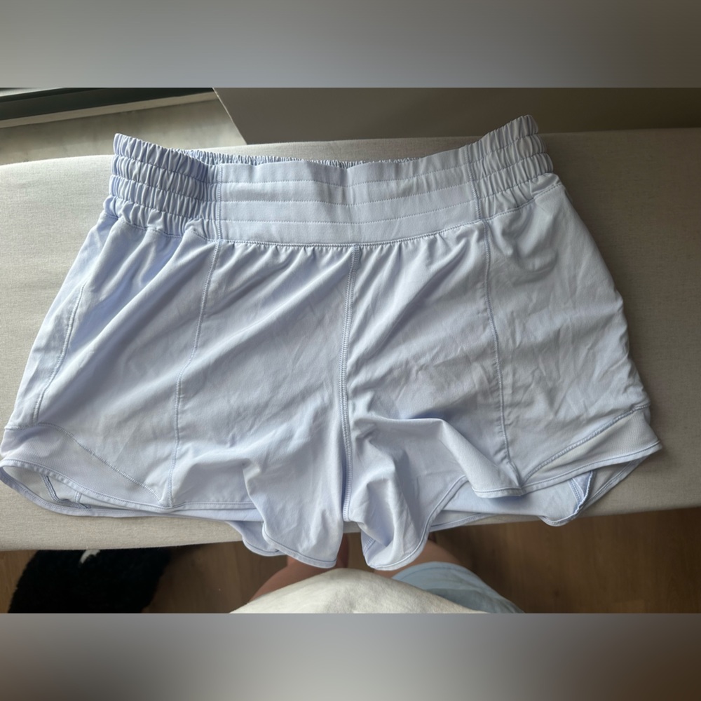 Lululemon Hotty Hot High Rise 4”